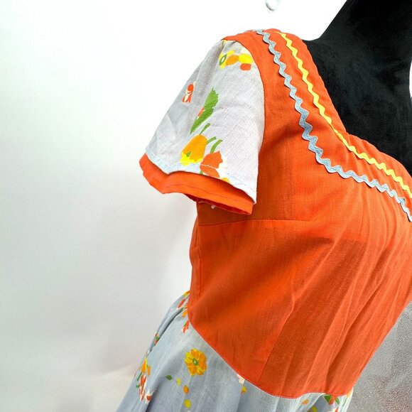 Vintage Handmade Peasant Dress Sweetheart Neckline Orange Floral Print Rick Rack - Picture 6 of 8